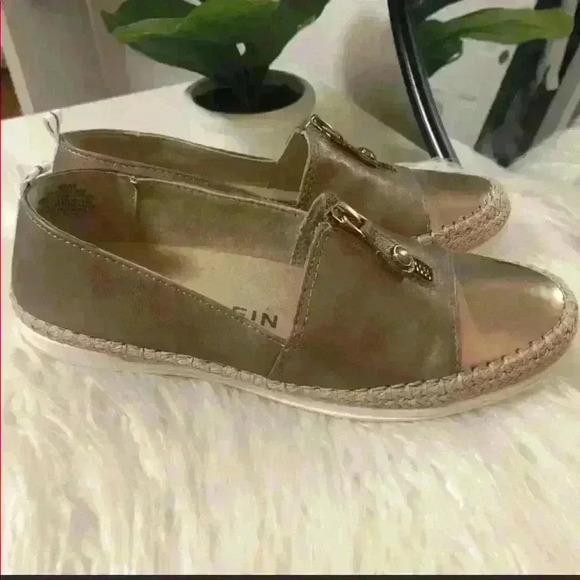 Anne Klein Flex Gold Metallic Espadrilles - Picture 4 of 11